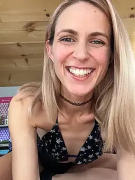 DanaeJustine's avatar