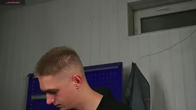 Freechat dustyn_fox on StripChat