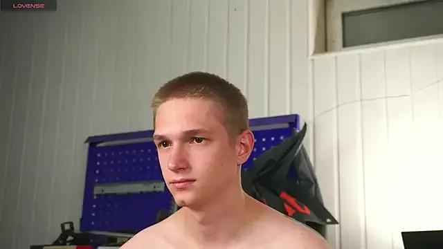 Freechat dustyn_fox on StripChat