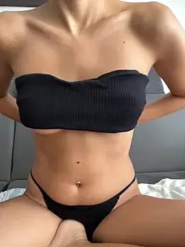 Freechat elasuyum on StripChat