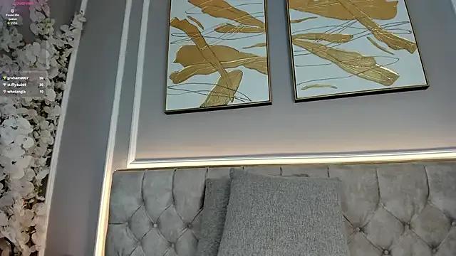 ellette__ on StripChat 