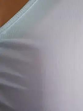 Ellie-L-Elizabeth on StripChat 