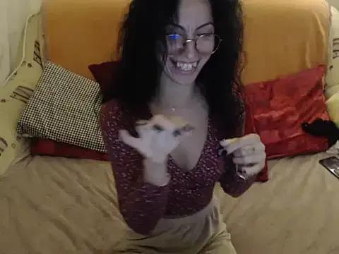 Freechat Emmatoo on StripChat