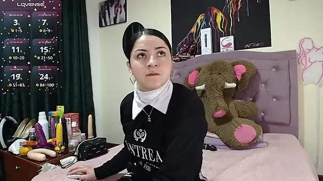 Freechat Emmie_Hot on StripChat