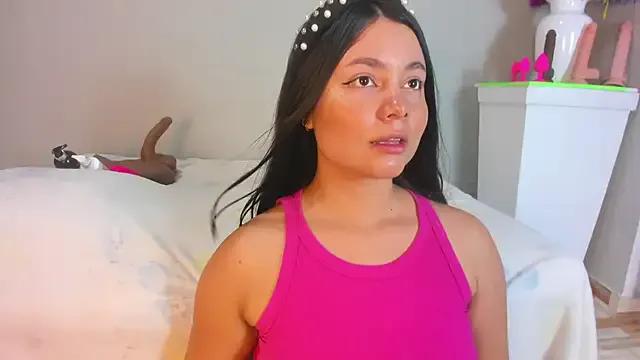 Freechat evaa_greey on StripChat