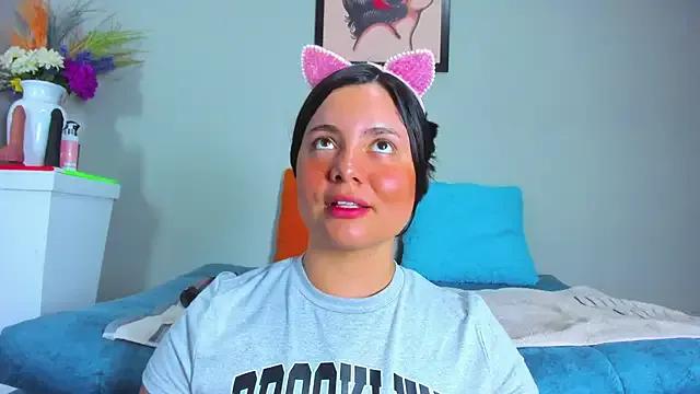 Freechat evaa_greey on StripChat