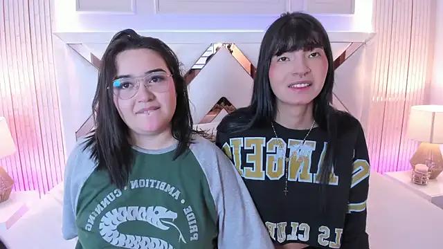 Freechat foxybunny on StripChat