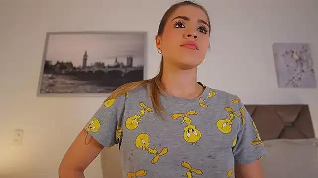 Gabbysantos_ — fingers in my sexy pussy inside