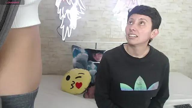 Gaby_and_Mei — FINGER ASS