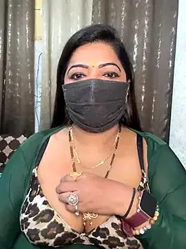 GEET-LOVE on StripChat 