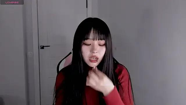 Freechat hee_young11 on StripChat