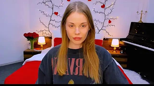 Private holy_kitty on StripChat