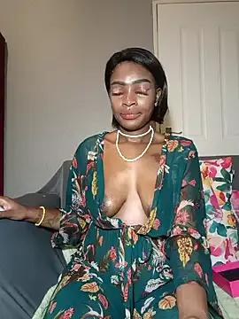 Freechat HoneyDropsX on StripChat