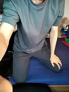 Freechat HotSweetBoy_18 on StripChat