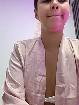 iiris_ — show pussy and control toy for 5 minutes