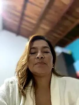 Freechat Jlo_69 on StripChat