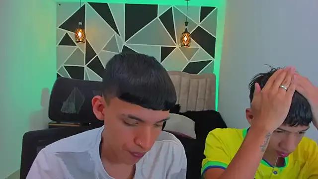 Juan_Nd_Steven — french kiss