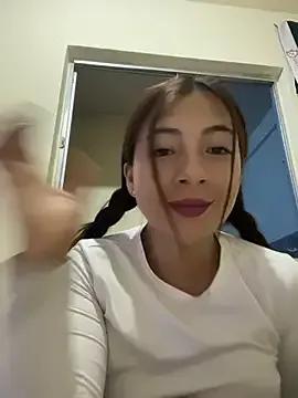 Karlee_Grey1 — Fingering my wet pussy