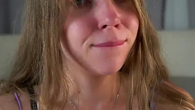 Freechat KarriBrownd on StripChat