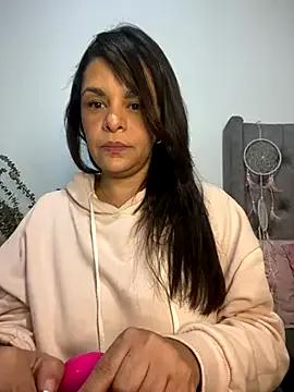 Kataliina on StripChat 