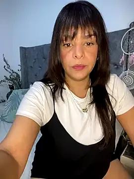 Kataliina on StripChat 