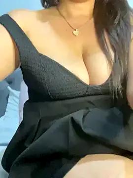 Kataliina on StripChat 