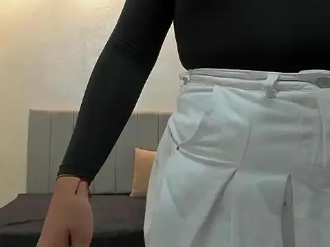 Freechat kendall_roous on StripChat