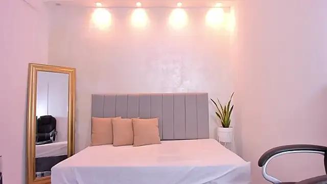 Freechat kendall_roous on StripChat