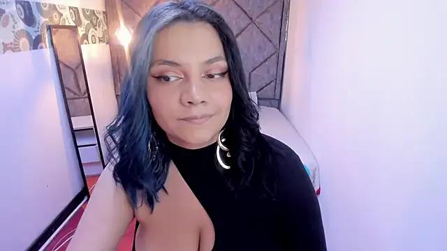 Freechat Kiara_Cruz__ on StripChat
