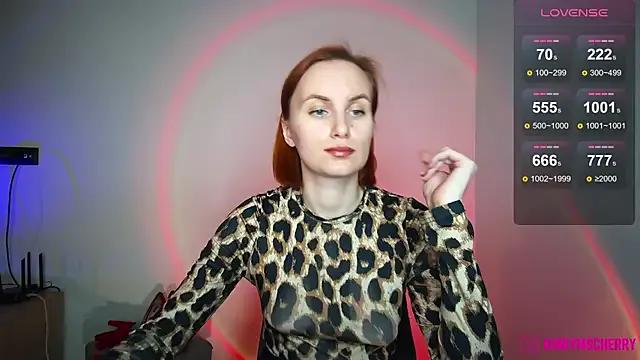 KinkyMissCherry on StripChat 