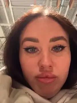 KiraSunshine — Full naked