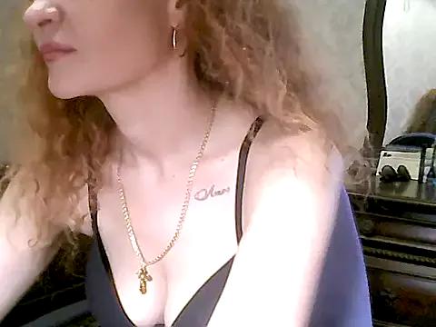 Freechat kisulya on StripChat