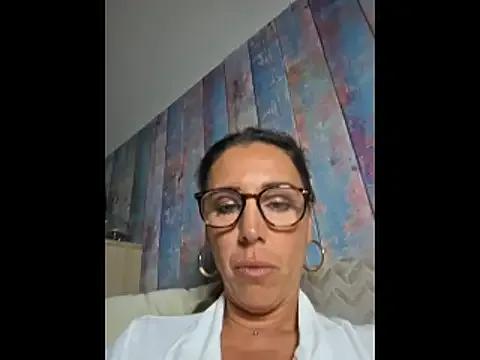 Freechat Klamsine on StripChat