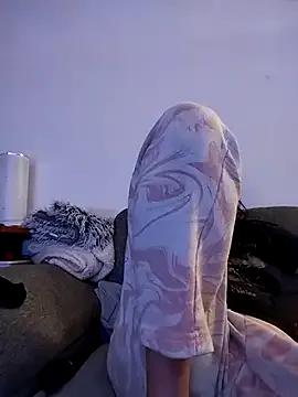 Laura_Ati — Sex kutyba/sex doggy