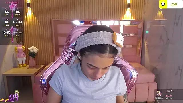 lilith_petit_sub on StripChat 