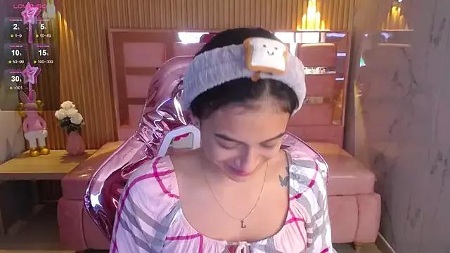 lilith_petit_sub on StripChat 