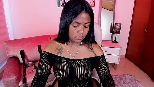 Freechat Lucie_Harper on StripChat