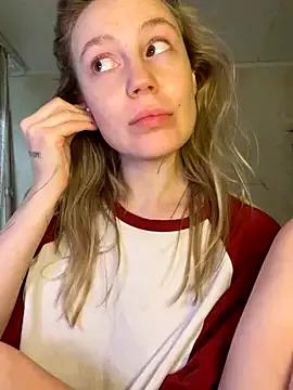 Freechat meanexx on StripChat