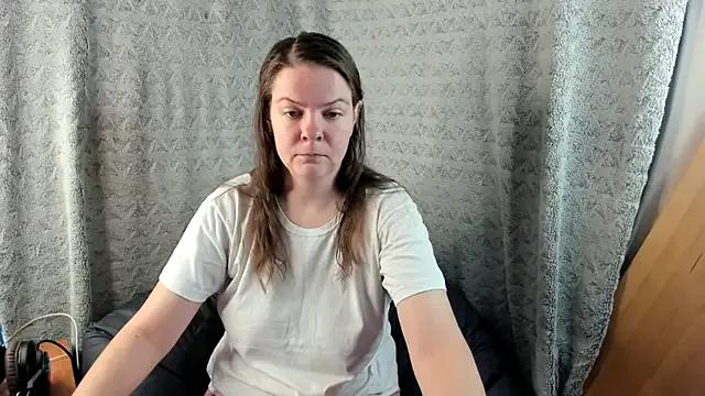 Freechat MiaLores on StripChat