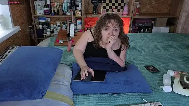 Freechat MiniNatalie on StripChat