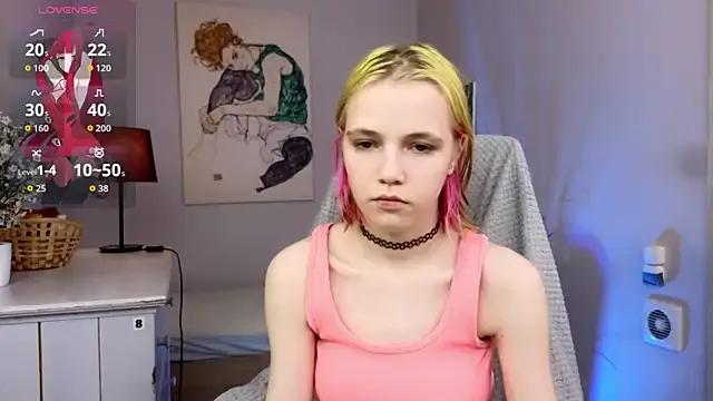 MitaSide — exercising)