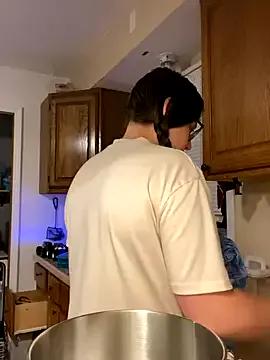 Freechat Mommasaurrex on StripChat