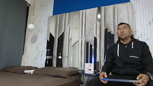 StripChat Morganandmegan is Private Morganandmegan — Lick neck