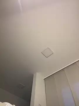 Freechat NicoleCut on StripChat