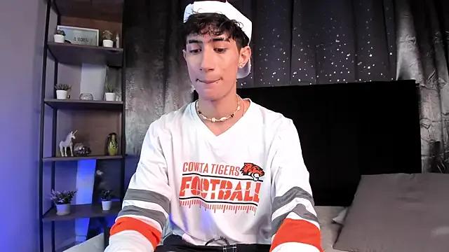 StripChat NovaaWheler is Freechat NovaaWheler — open your ass on camera