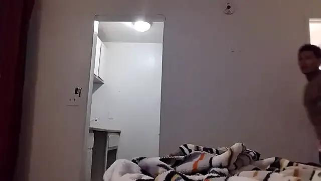 Papinine6 on StripChat 