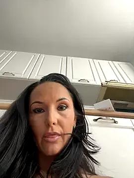 Freechat Playful_Amanda on StripChat