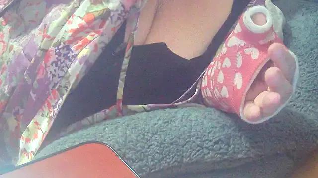 StripChat Playful_MILF_Demi is Freechat Playful_MILF_Demi — play with boobs 5 min show