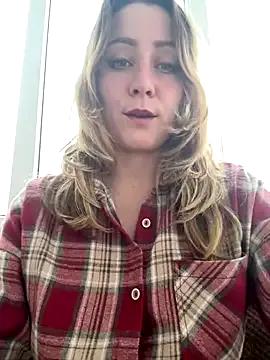 StripChat Puzdosia is Freechat Puzdosia — Rubbing pussy against a table leg