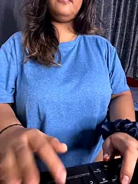 Freechat Ritu-Babe on StripChat